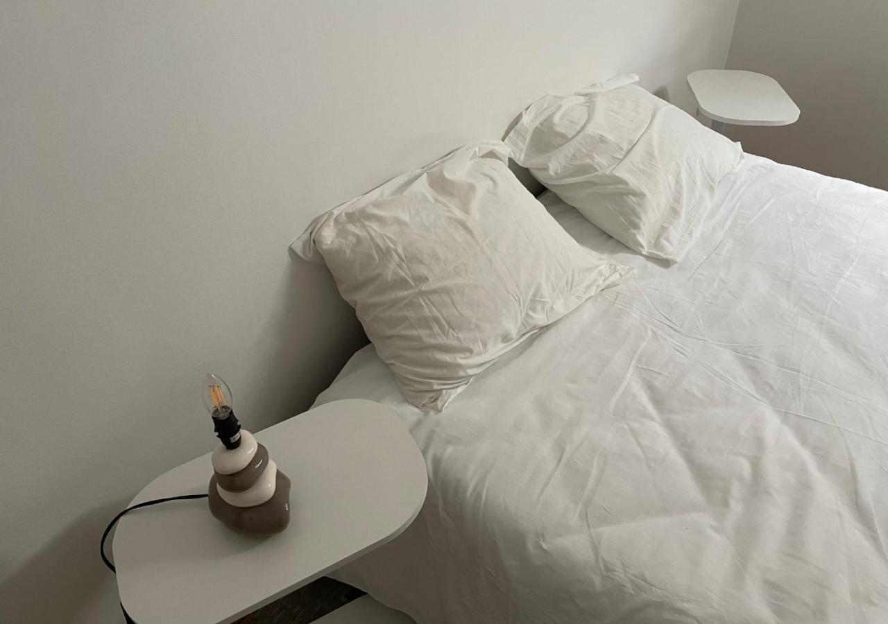 Le Wolf - 1 Chambre Privee Dans Un Appartement - 5Mn Tram Du Centre Ville - 15Mn Tram Gare Tgv Mulhouse - Wifi - Parking Exterior foto